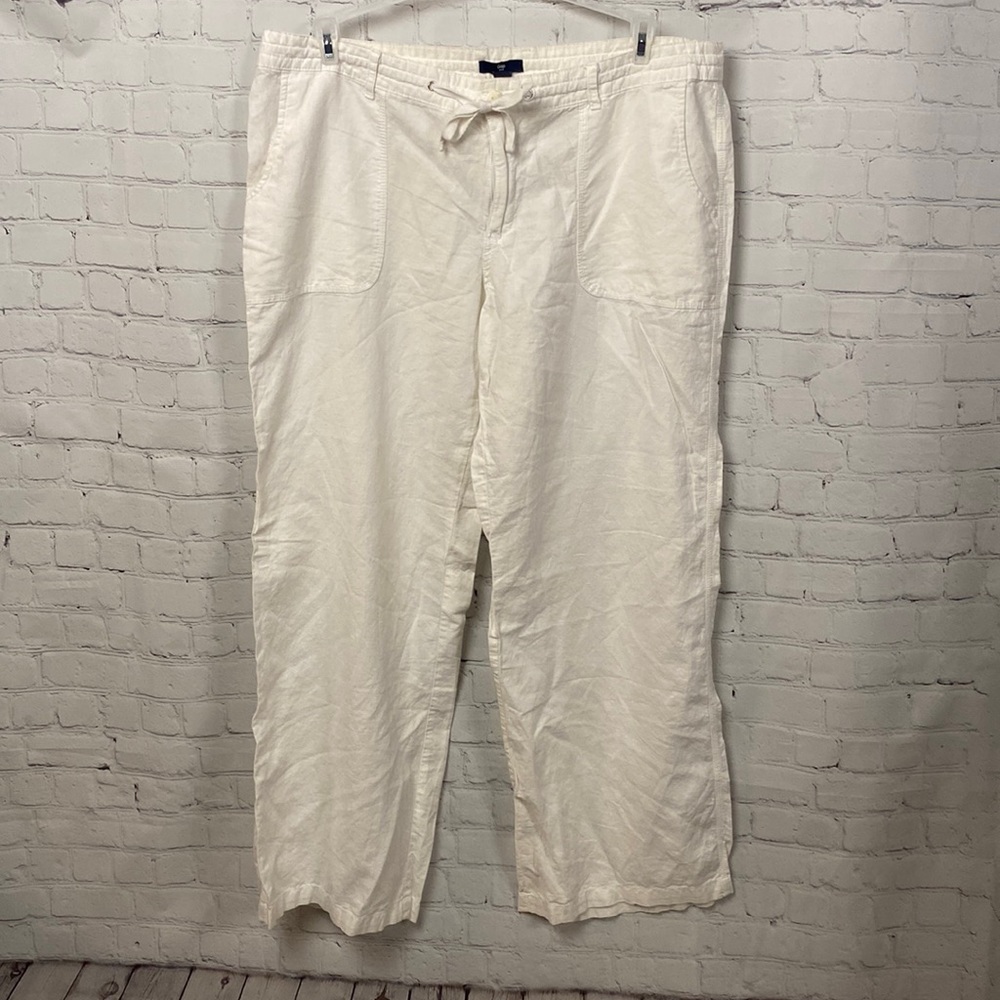 Gap white linen type pants